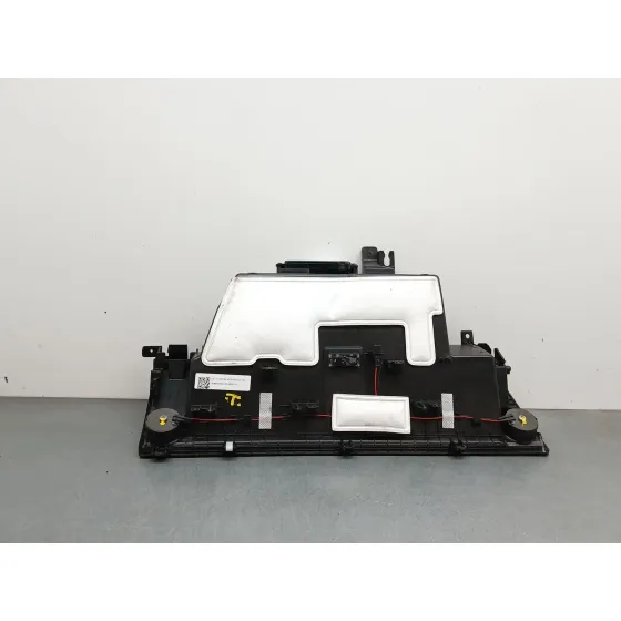 Guantera para Tesla Model 3 (5Yj3)