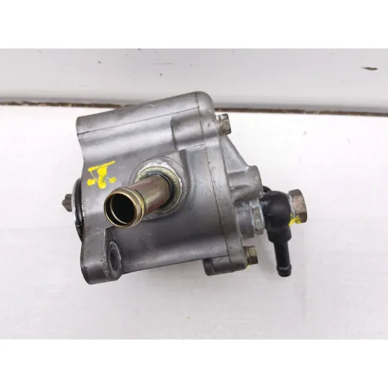 Depresor Freno / Bomba Vacio para Toyota Avensis Berlina (T 22)