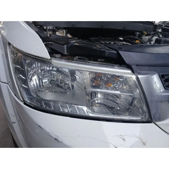 Faro Derecho para Fiat Freemont (345_)