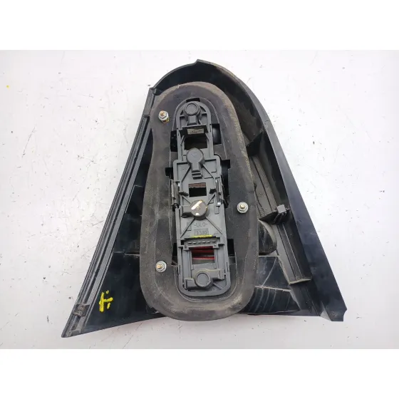 Piloto Trasero Derecho para Mercedes-Benz Clase A (W168)