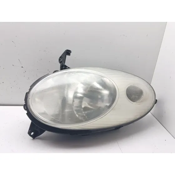 Faro Derecho para Nissan Micra Iii (K12)