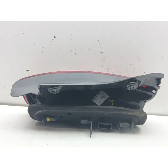 Piloto Trasero Derecho para Nissan Micra Iii (K12)