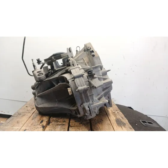 Caja Cambios para Nissan Juke (F15)