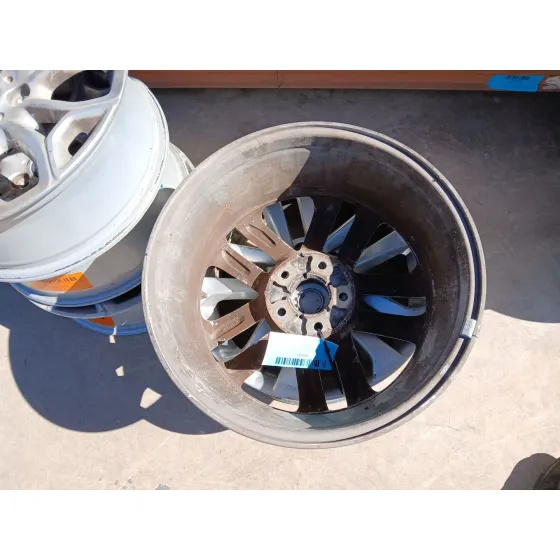 Llanta Trasera Izquierda para Nissan Juke (F15)
