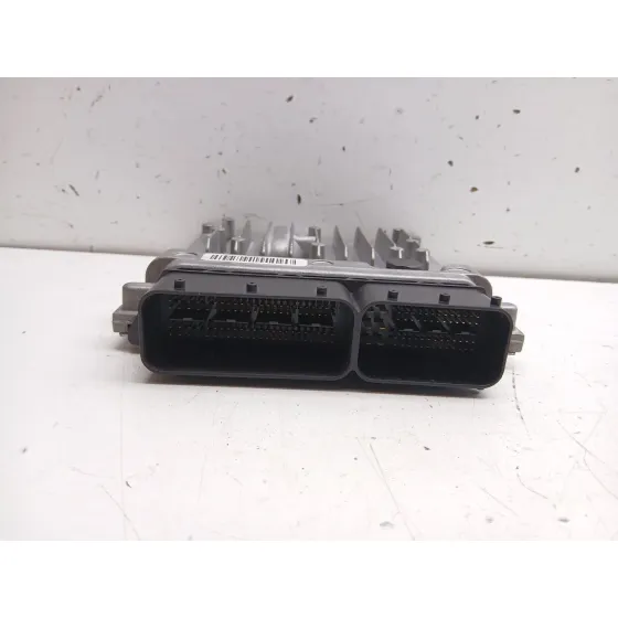Centralita Motor Uce para Mercedes-Benz Vito / Mixto Furgoneta (W639)