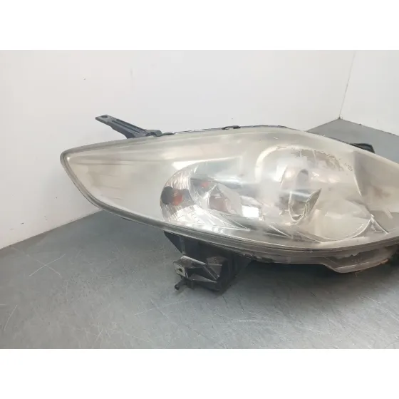 Faro Derecho para Mazda 5 (Cr)