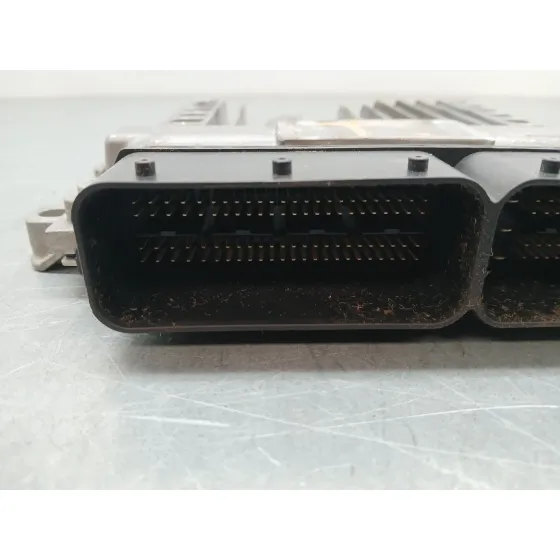 Centralita Motor Uce para Ssangyong Rodius I