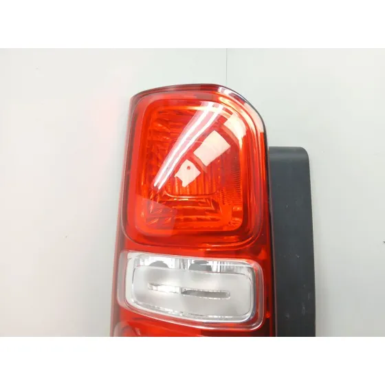 Piloto Trasero Izquierdo para Opel Vivaro C Furgoneta (K0)