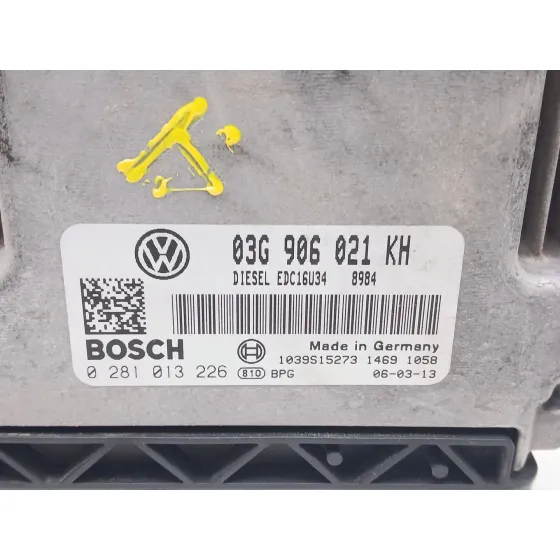 Centralita Motor Uce para Volkswagen Golf V (1K1)