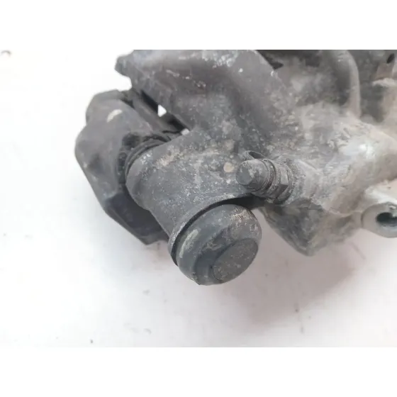 Pinza Freno Delantera Izquierda para Mercedes-Benz Vito Furgoneta (W447)