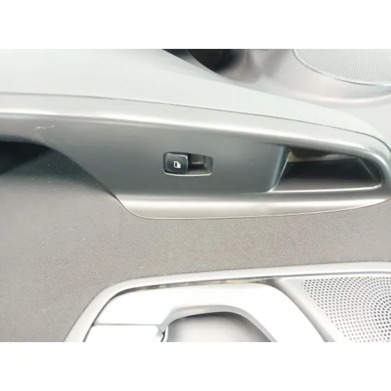 Guarnecido Puerta Delantera Derecha para Hyundai Kona (Os, Ose, Osi)