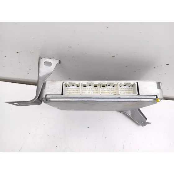 Centralita Motor Uce para Toyota Avensis Sedan (_T25_)