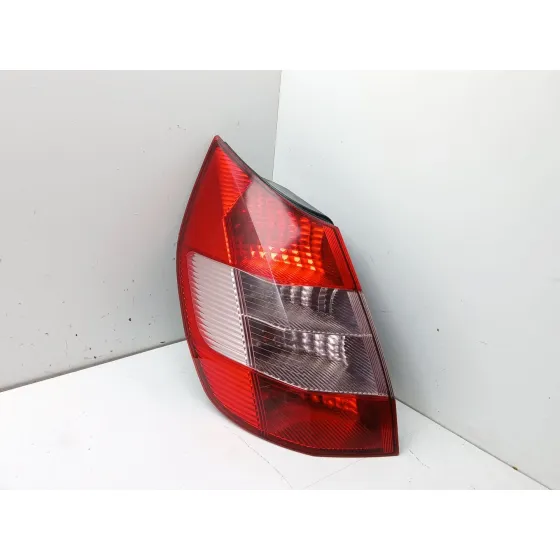 Piloto Trasero Izquierdo para Renault Scenic Ii (Jm0/1_)