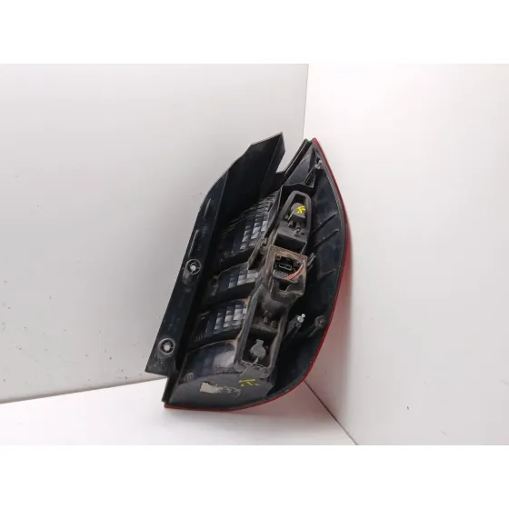 Piloto Trasero Izquierdo para Renault Scenic Ii (Jm0/1_)