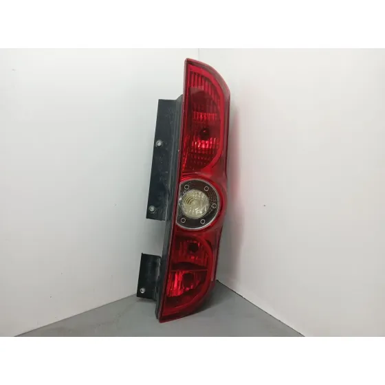 Piloto Trasero Derecho para Opel Combo Furgoneta/Monovolumen (X12)