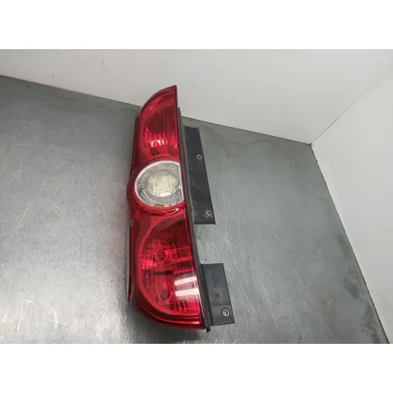 Piloto Trasero Izquierdo para Opel Combo Furgoneta/Monovolumen (X12)