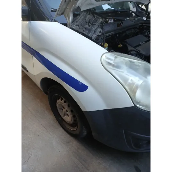Aleta Delantera Derecha para Opel Combo Furgoneta/Monovolumen (X12)