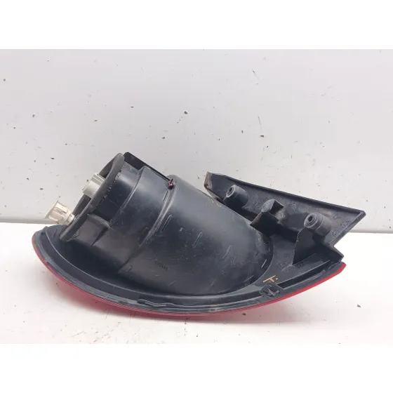 Piloto Trasero Derecho para Seat Toledo Iii (5P2)