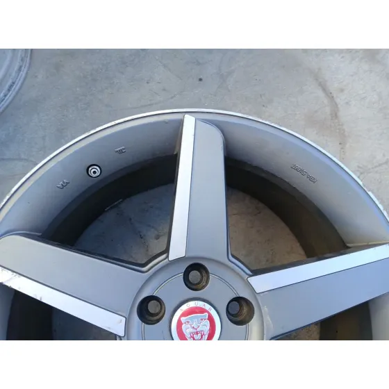 Llanta para Jaguar Xe (X760)