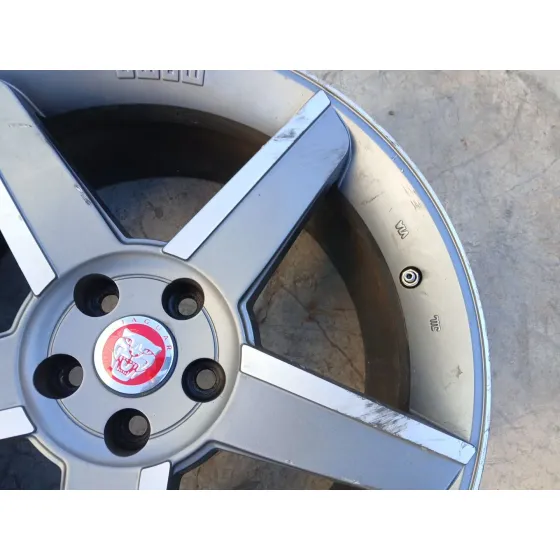 Llanta para Jaguar Xe (X760)