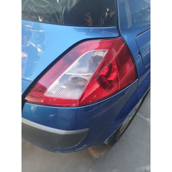 Piloto Trasero Derecho para Renault Megane Ii (Bm0/1_, Cm0/1_)