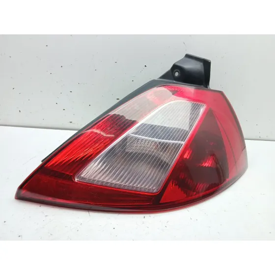 Piloto Trasero Derecho para Renault Megane Ii (Bm0/1_, Cm0/1_)