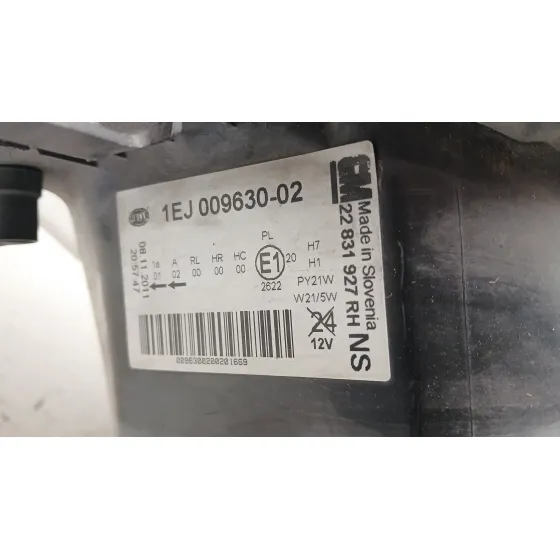 Faro Derecho para Opel Insignia A Sedan (G09)