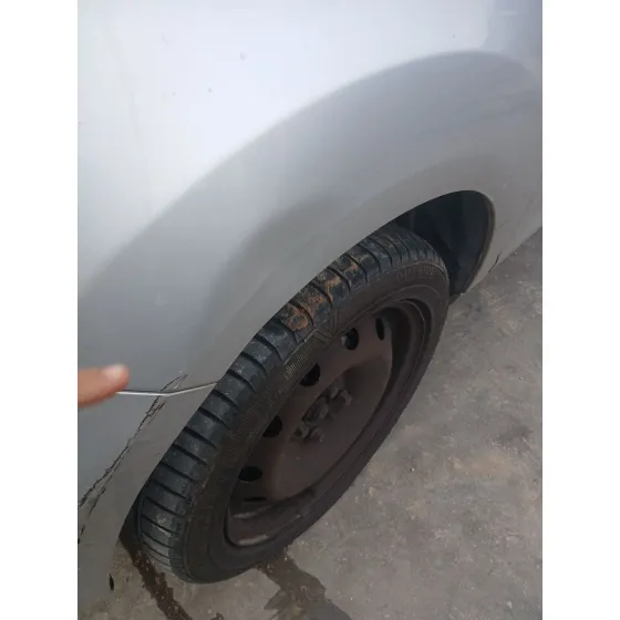 Aleta Delantera Izquierda para Ford Ka (Ru8)