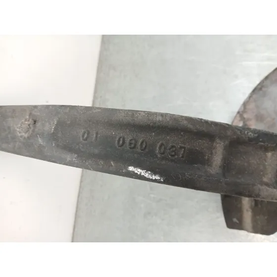 Mangueta Delantera Izquierda para Mercedes-Benz Clase M (W164)