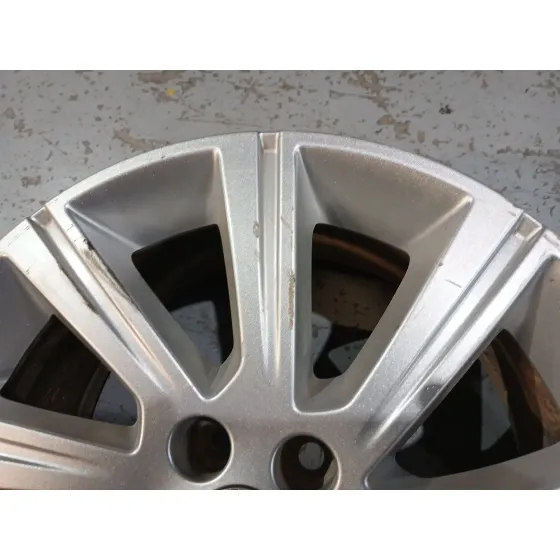 Llanta para Jaguar E-Pace (X540)
