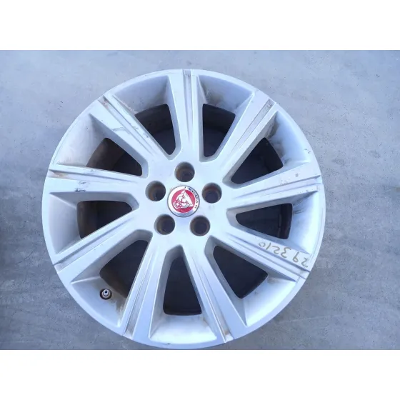 Llanta para Jaguar E-Pace (X540)