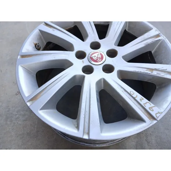 Llanta para Jaguar E-Pace (X540)