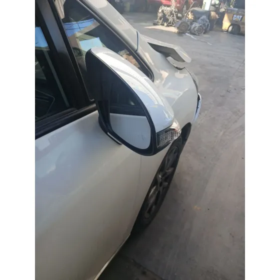 Retrovisor Derecho para Toyota Verso (_R2_)