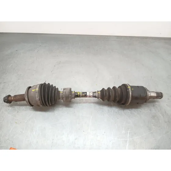Transmision Delantera Izquierda para Toyota Verso (_R2_)