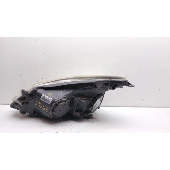 Faro Derecho para Opel Corsa D (S07)