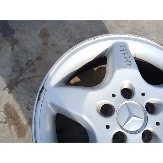 Llanta para Mercedes-Benz Clase M (W163)