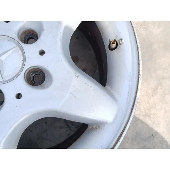 Llanta para Mercedes-Benz Clase M (W163)