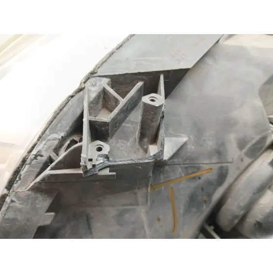 Faro Derecho para Mercedes-Benz Clase B Sports Tourer (W245)