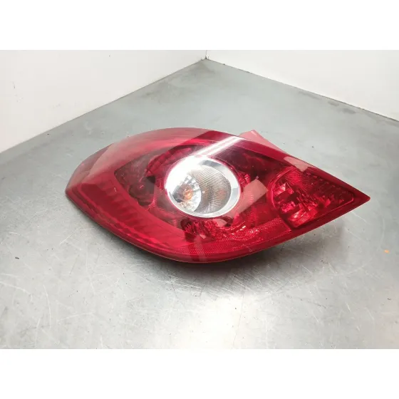 Piloto Trasero Izquierdo para Opel Corsa D (S07)