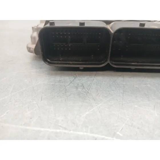 Centralita Motor Uce para Skoda Yeti (5L)