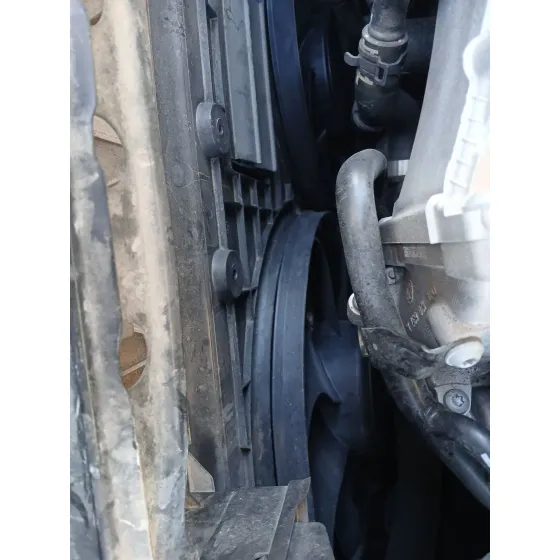 Electroventilador para Skoda Yeti (5L)