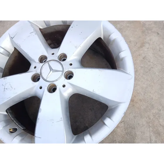 Llanta para Mercedes-Benz Clase M (W164)