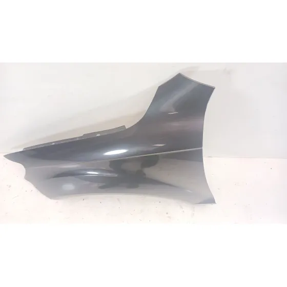 Aleta Delantera Izquierda para Audi Q7 (4Lb)