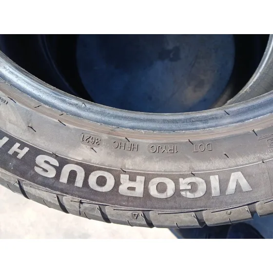 Neumatico para Audi Q7 (4Lb)