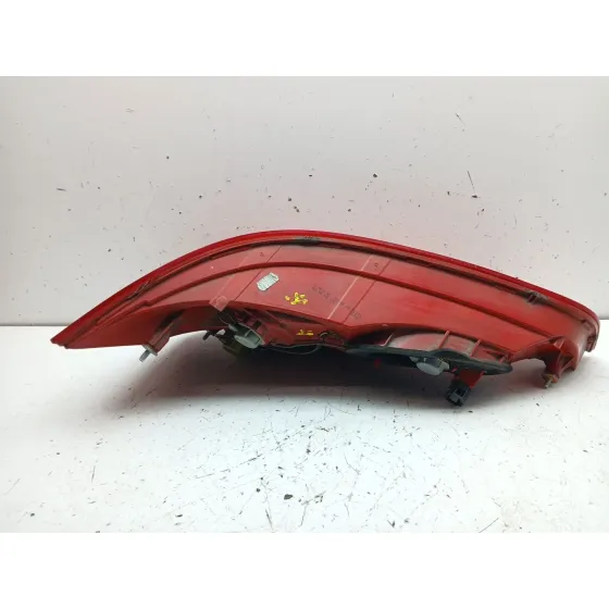 Piloto Trasero Derecho para Audi Q7 (4Lb)
