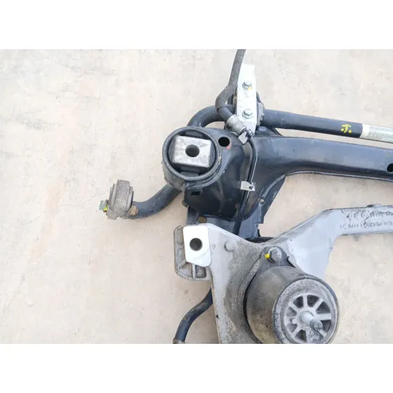 Puente Delantero para Audi Q7 (4L)