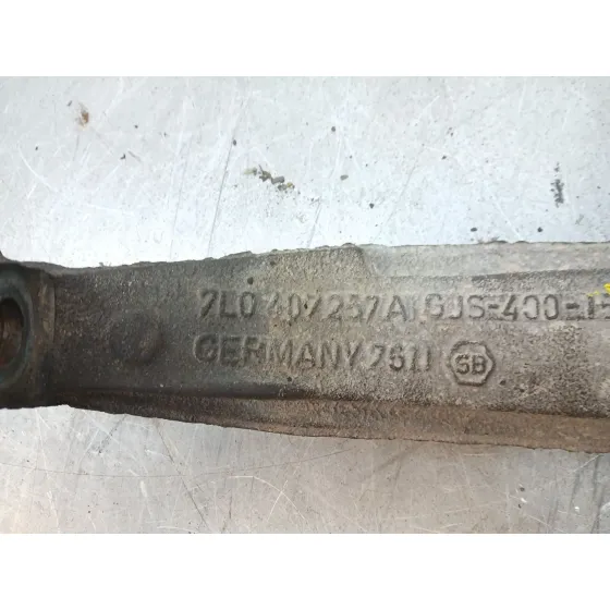 Mangueta Delantera Izquierda para Audi Q7 (4L)