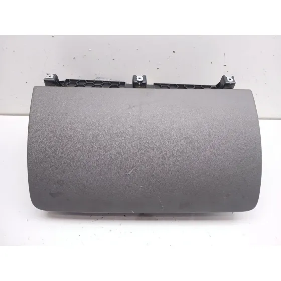 Guantera para Audi Q7 (4L)