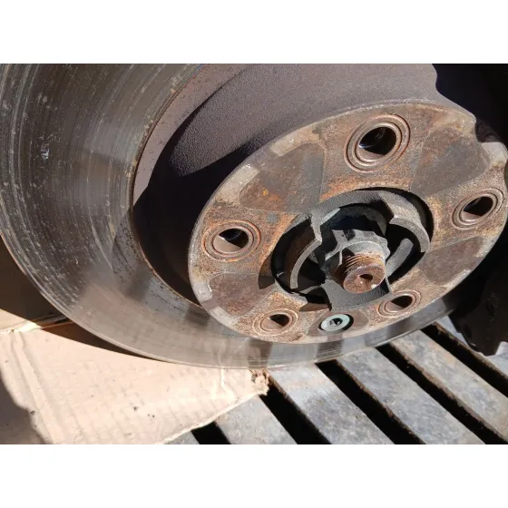 Mangueta Delantera Derecha para Audi Q7 (4Lb)