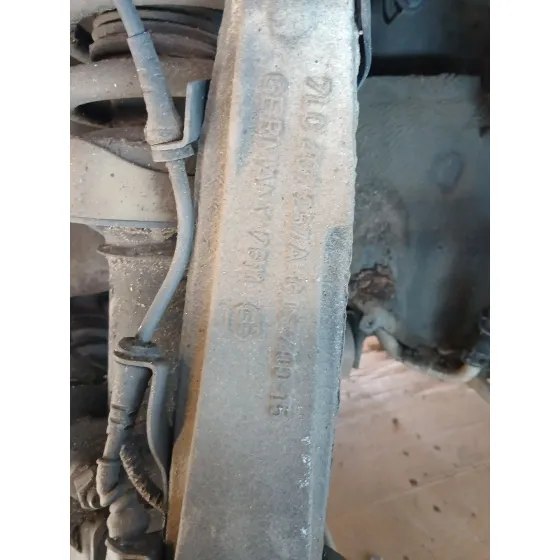 Mangueta Delantera Izquierda para Audi Q7 (4Lb)